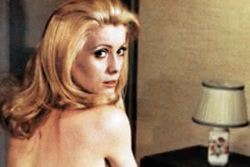 Catherine Deneuve als Schöne des Tages