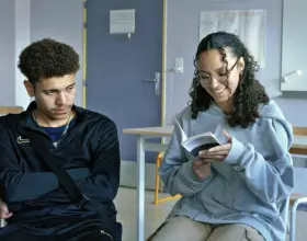 Écrire la vie. Annie Ernaux racontée par des lycéennes et des lycéens