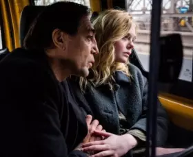 Filmszene »Wege des Lebens - The Roads Not Taken«
